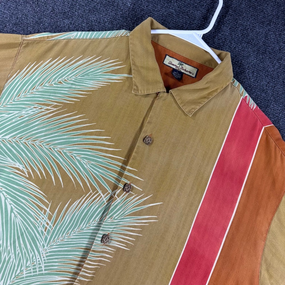Tommy Bahama Button Up Mens L Large Tan Palm Tree Silk Herringbone Camp Shirt